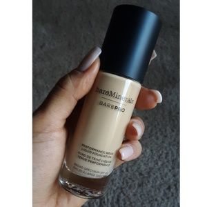 BARE MINERALS BAREPRO FOUNDATION *SANDSTONE*